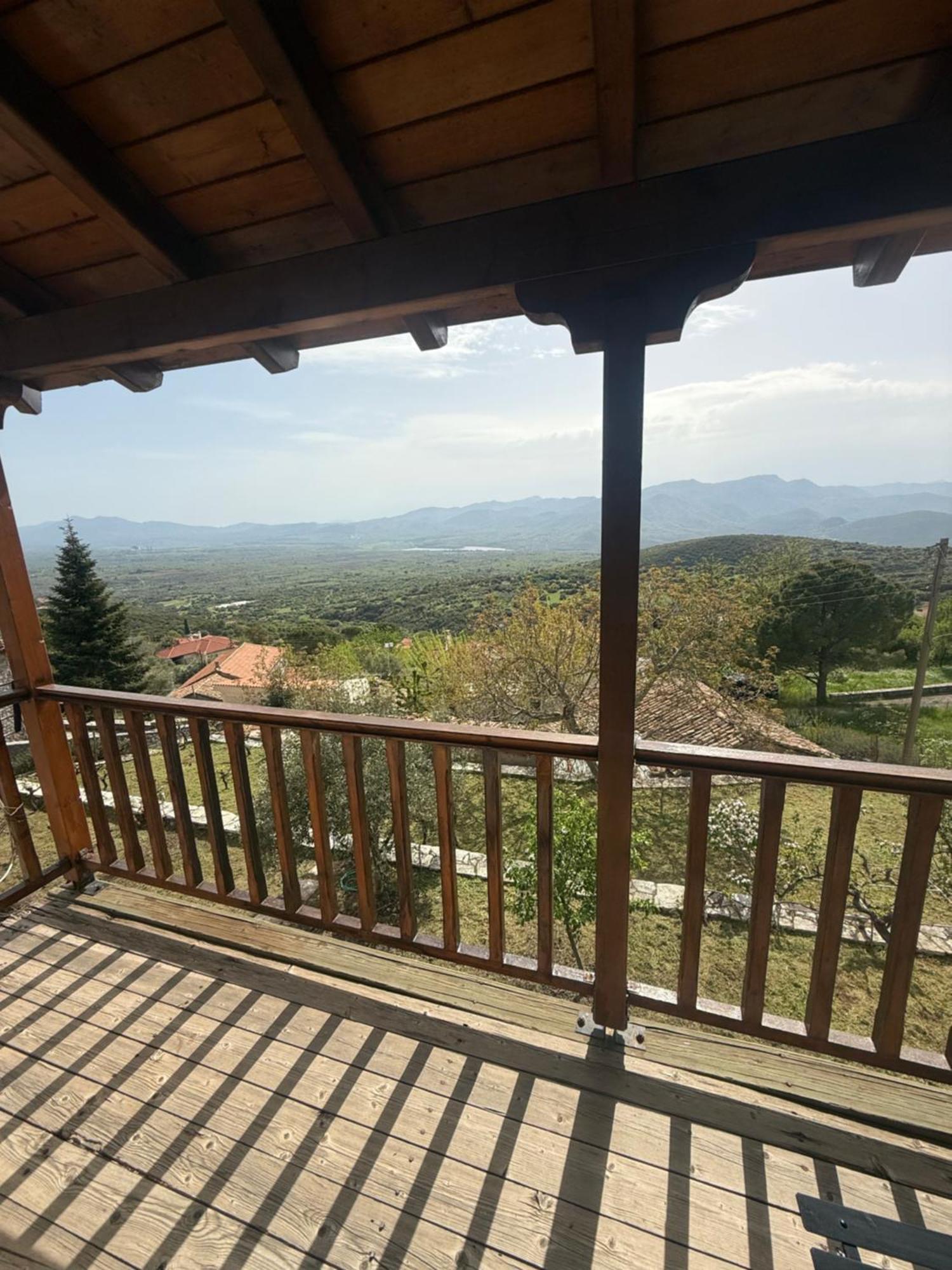 Arcadianis Lakeview Villa At Psari Arkadias Psárion Exterior foto